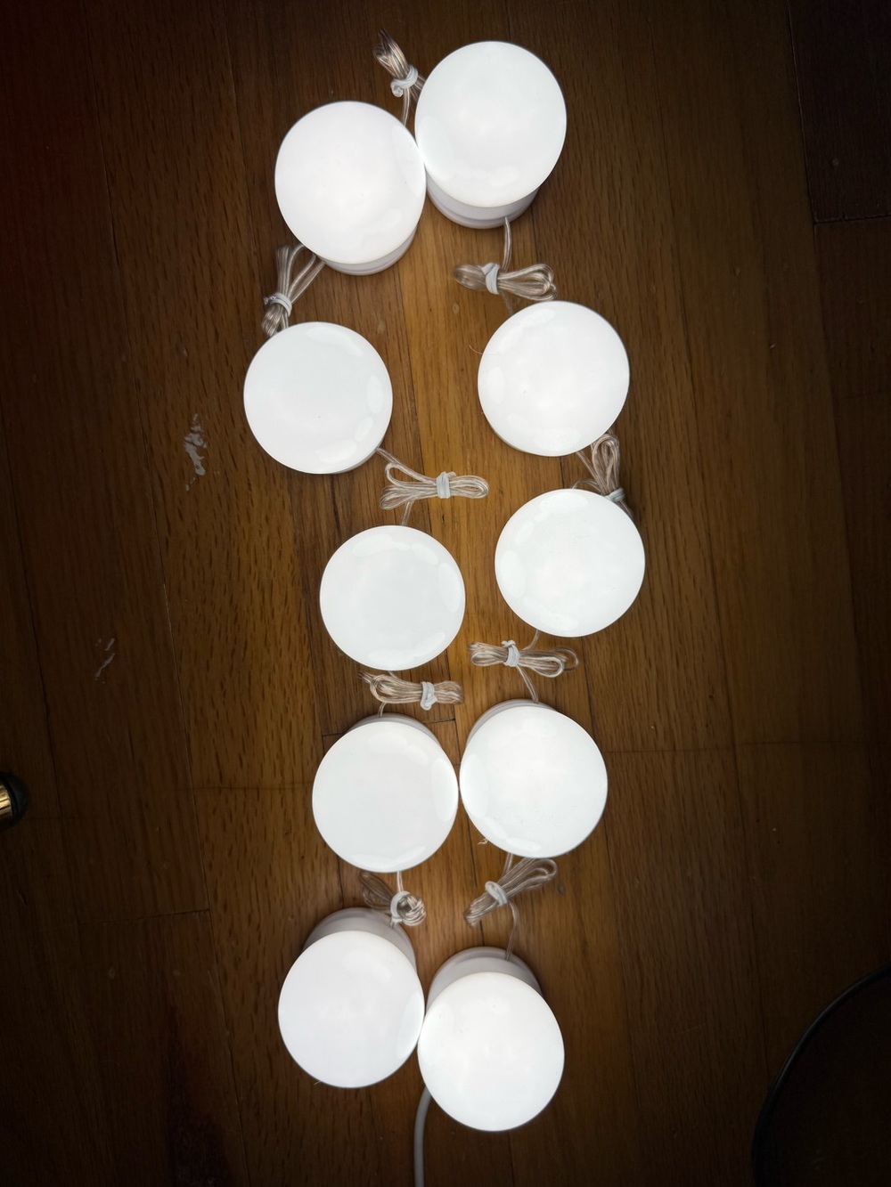 White LED Vanity String Lights - Picture 5 of 5
